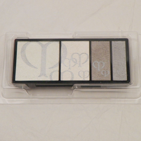 BRAND NEW Cle de peau quad eye shadow refill #205 NWOT - Picture 2 of 3